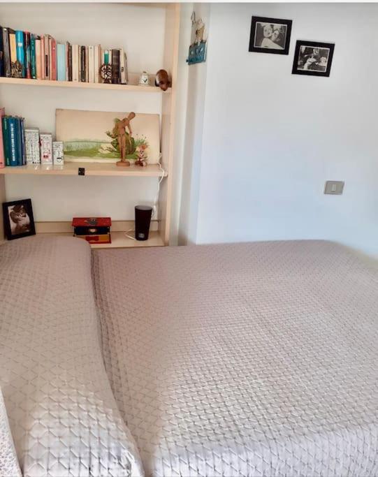 Apartment Napolisweetnapoli Panoramico In Centro Storico Naples
